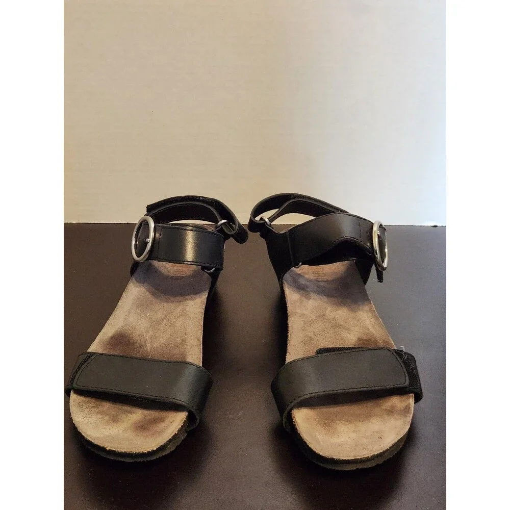 MUNRO Women's Wedge Black Leather Sandals, Size 7.5